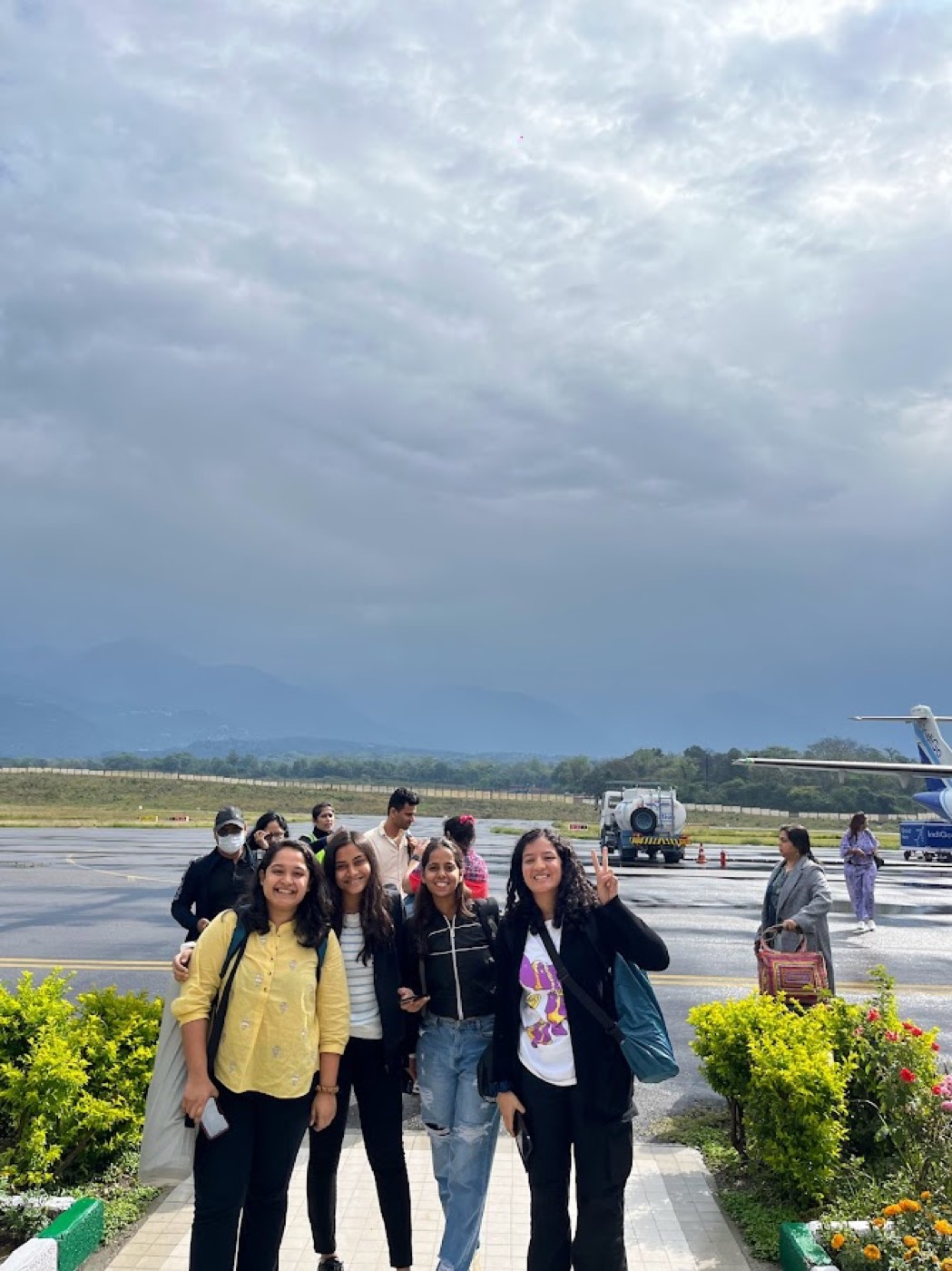 A moment from an Avyukta Circle retreat