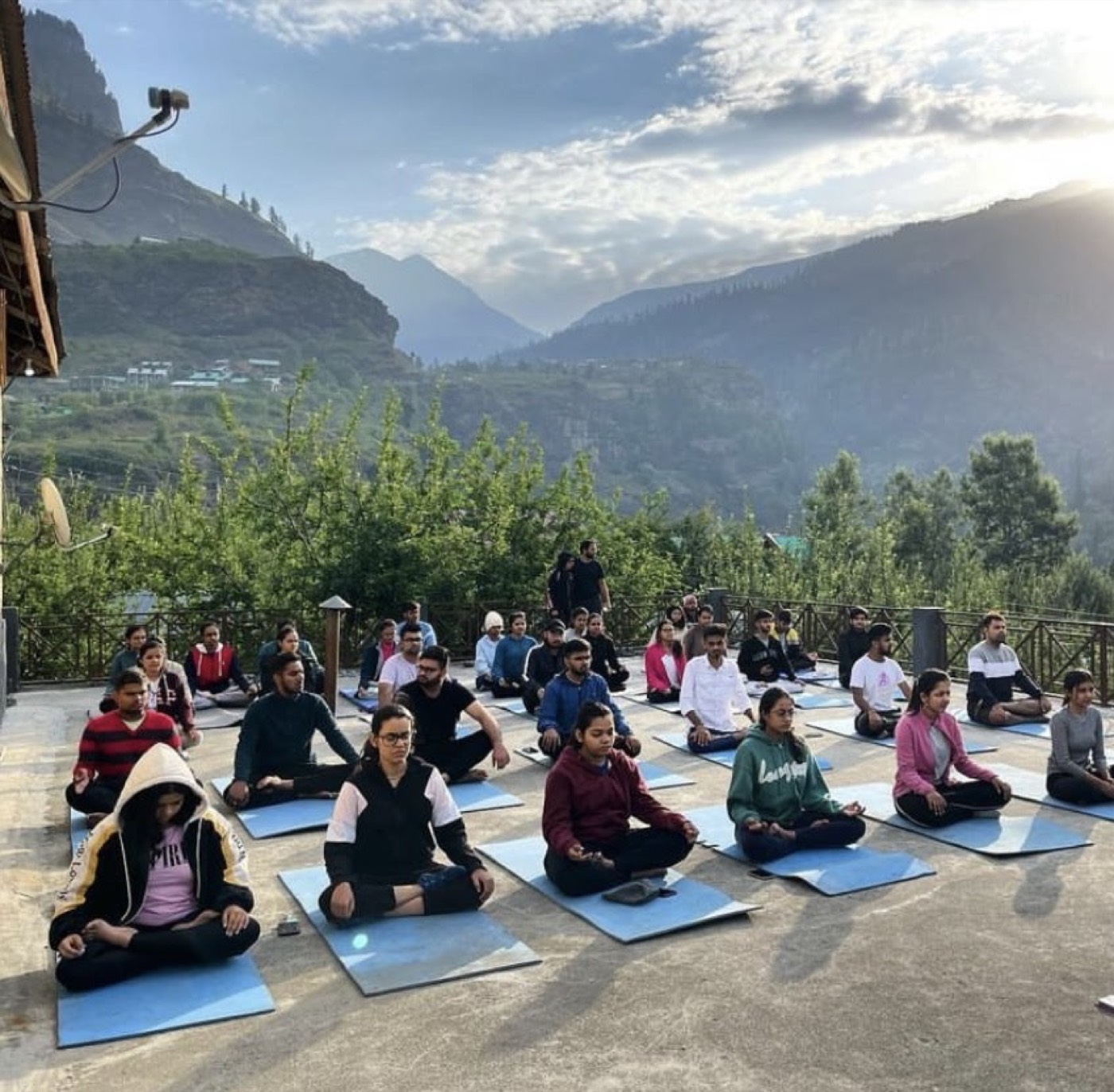 A moment from an Avyukta Circle retreat